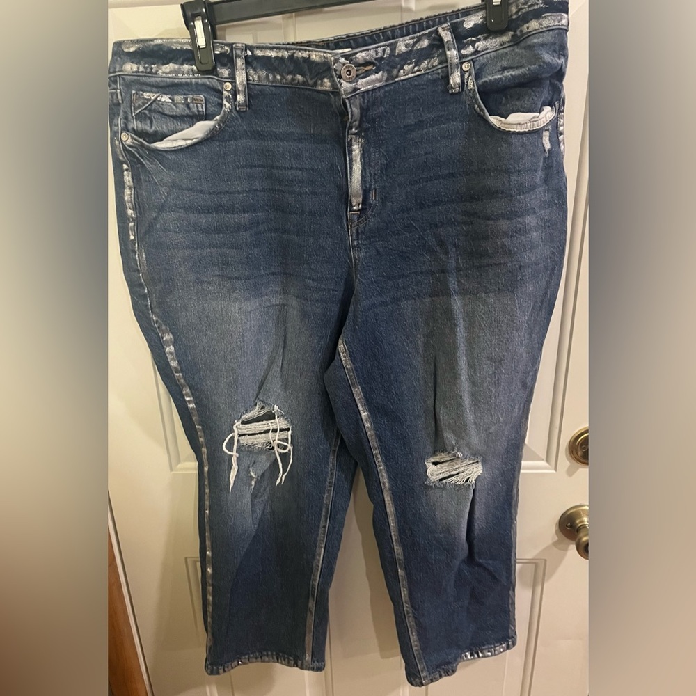 Maurice’s Edgely Blue Boyfriend Jeans with Distressed Design